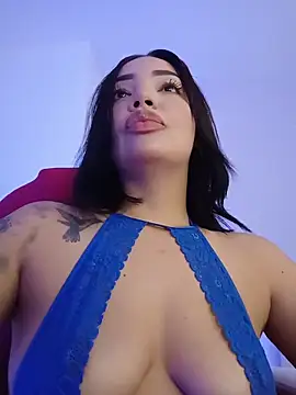 Sara LipsX online show from 11-15-25, 03:32