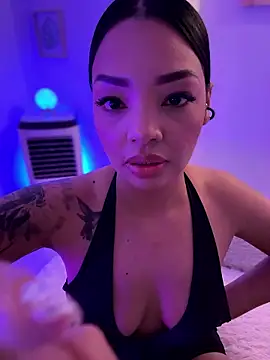 Sara LipsX online show from 01-11-26, 08:27