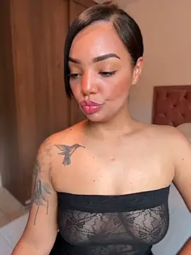Sara LipsX online show from 07-10-26, 10:54