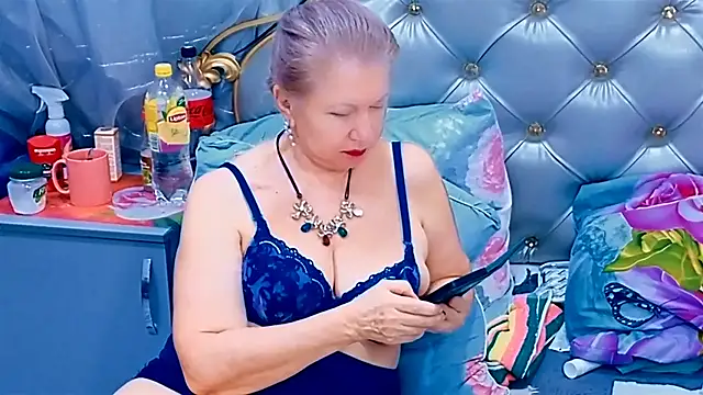 Hornystepmom29 online show from 05-18-26, 05:13