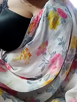 Snapshot of Rexx05@xh chatting on 02-12-26, 02:00 Rexx05xh online show from 02-12-26, 02:00