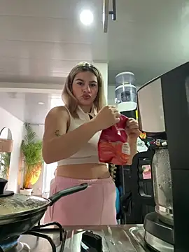 AtheneaRossi online show from 02-26-26, 12:16