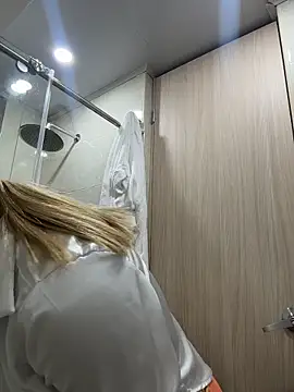 AtheneaRossi online show from 03-26-26, 09:18