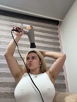 AtheneaRossi online show from 11-11-25, 11:05