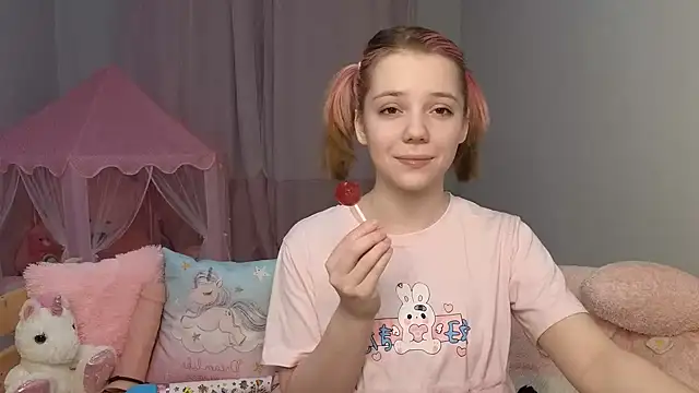 PrincessLittleKiki online show from 02-14-26, 05:35