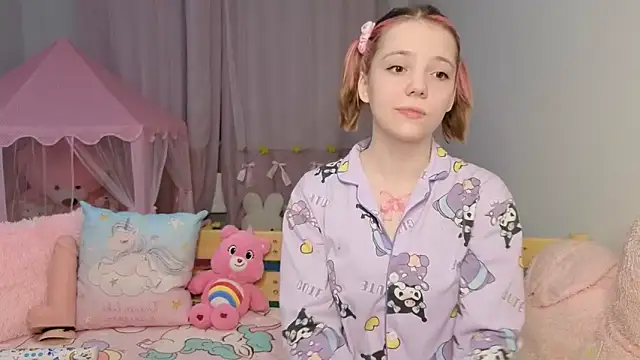 PrincessLittleKiki online show from 04-25-26, 07:11