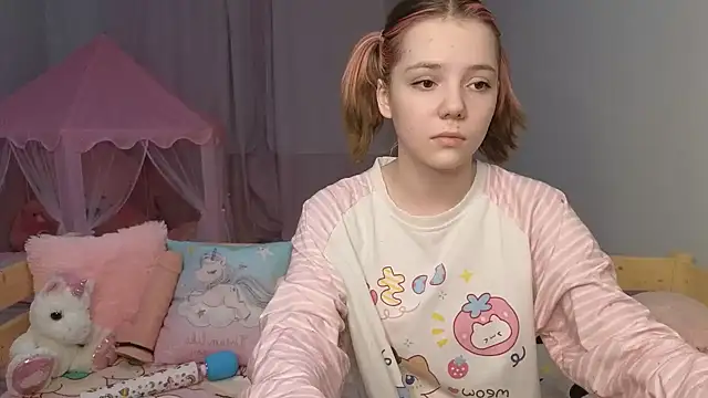 PrincessLittleKiki online show from 02-16-26, 04:49