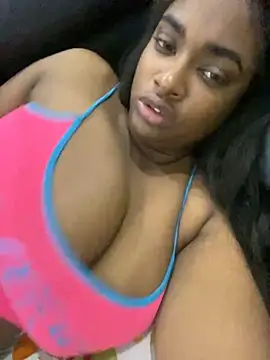 Snapshot of _MARRTINNA_ chatting on 01-19-25, 10:28  MARRTINNA  online show from 01-19-25, 10:28