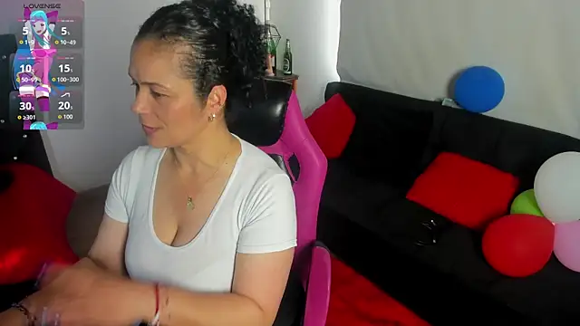 Aliciia cute1 online show from 03-02-26, 09:44