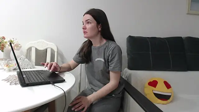  JustmeHere  online show from 03-14-26, 04:40