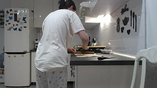  JustmeHere  online show from 11-06-25, 07:12