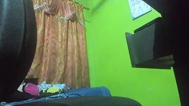 Brenda Smith69 online show from 11-12-25, 08:12