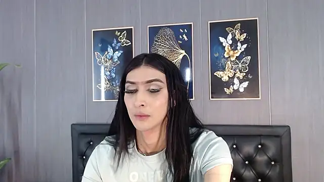 Snapshot of Evelynn_sex_ chatting on 03-10-25, 12:49 Evelynn sex online show from 03-10-25, 12:49