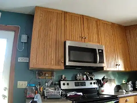 Snapshot of Seymour93 chatting on 01-27-25, 01:52 Seymour93 online show from 01-27-25, 01:52