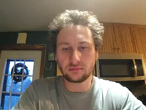 Snapshot of Seymour93 chatting on 02-05-25, 10:11 Seymour93 online show from 02-05-25, 10:11