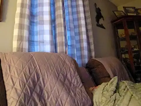 Snapshot of Seymour93 chatting on 01-25-25, 11:55 Seymour93 online show from 01-25-25, 11:55