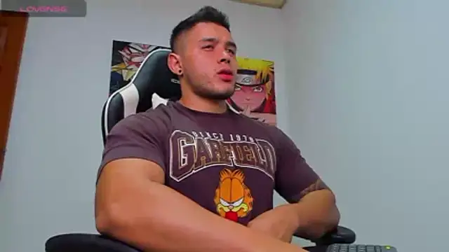 Snapshot of Marco_diaz1 chatting on 05-17-26, 12:10 Marco diaz1 online show from 05-17-26, 12:10