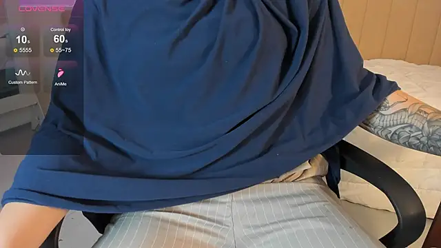 Snapshot of anna-henao chatting on 03-04-25, 12:55 anna-henao online show from 03-04-25, 12:55