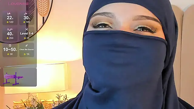 Snapshot of anna-henao chatting on 02-24-25, 04:26 anna-henao online show from 02-24-25, 04:26