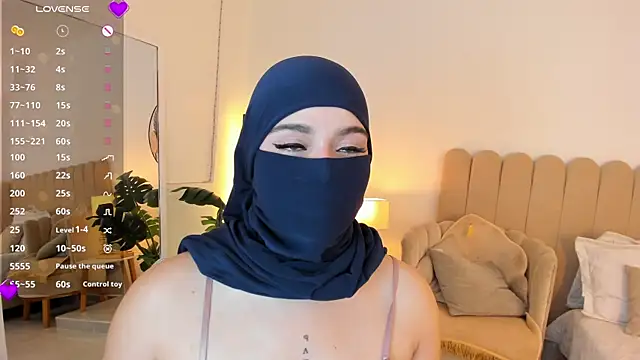 anna-henao online show from 06-17-26, 01:27