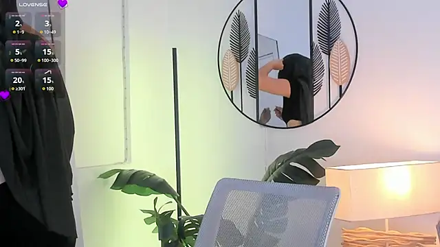 anna-henao online show from 03-25-26, 08:30