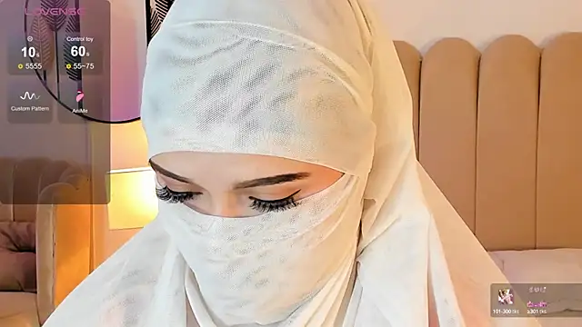 Snapshot of anna-henao chatting on 02-22-25, 01:24 anna-henao online show from 02-22-25, 01:24