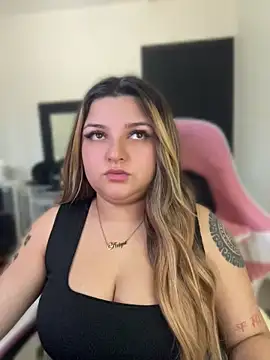 SweetPaige  online show from 07-18-26, 02:14