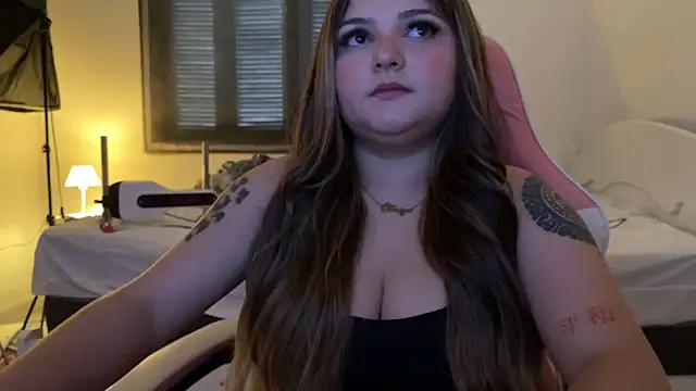 SweetPaige  online show from 12-13-25, 08:04