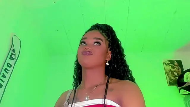 naomy  xx online show from 09-20-25, 02:49
