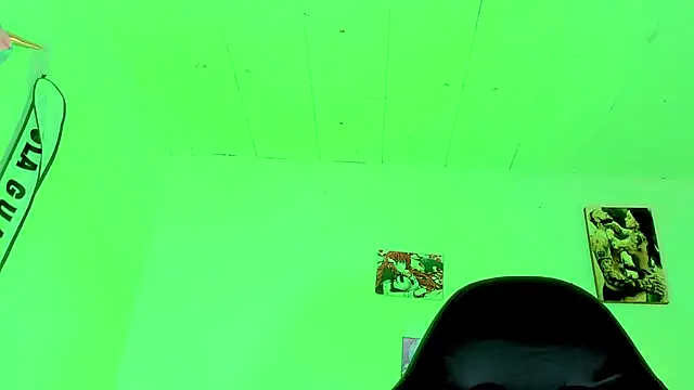 naomy  xx online show from 09-30-25, 03:01
