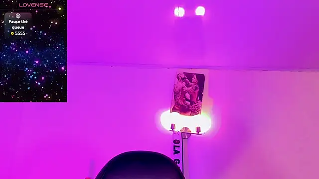 naomy  xx online show from 12-05-25, 03:16