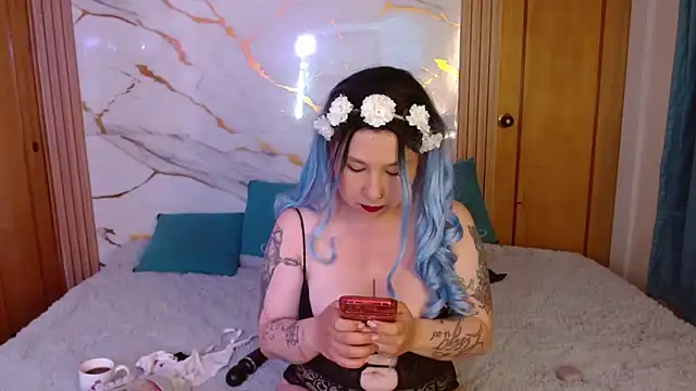 Snapshot of kittycatw chatting on 05-17-26, 11:32 kittycatw online show from 05-17-26, 11:32