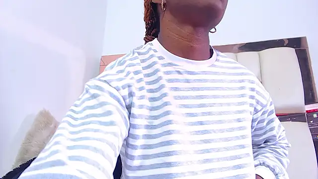 ItsVenuss online show from 01-13-26, 06:01