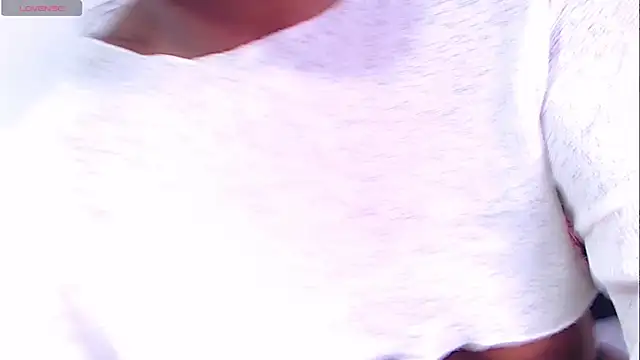 ItsVenuss online show from 04-17-26, 06:00