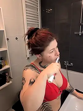 divine eve online show from 11-22-25, 12:59