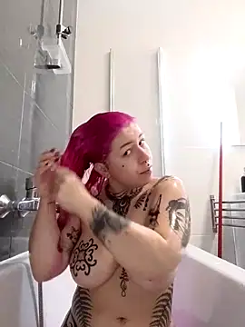 divine eve online show from 09-28-25, 08:54