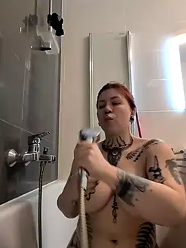 divine eve online show from 12-03-25, 05:45