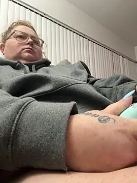 BBW2320 online show from 09-21-25, 04:39