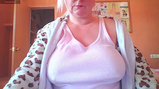 mira robinsonnn online show from 02-20-26, 03:03