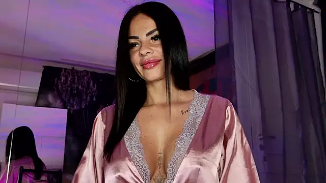 Snapshot of Elle_Vie chatting on 04-30-26, 03:02 Elle Vie online show from 04-30-26, 03:02