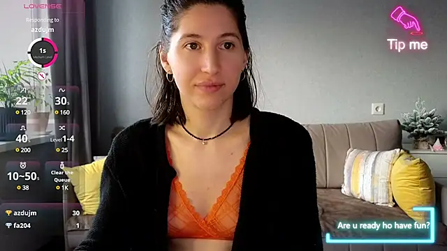 Snapshot of marrycolins chatting on 01-27-25, 03:15 marrycolins online show from 01-27-25, 03:15
