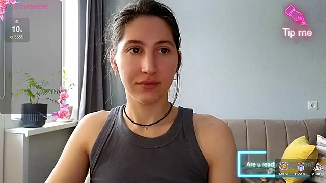 Snapshot of marrycolins chatting on 02-09-25, 04:46 marrycolins online show from 02-09-25, 04:46