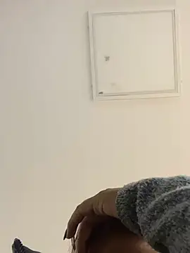 LinnaGardenia online show from 03-17-25, 07:26