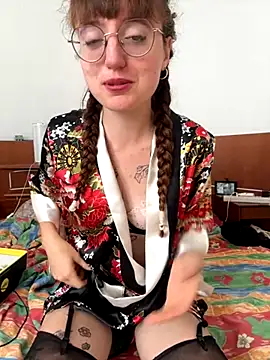  foxygirl  online show from 10-05-25, 09:55