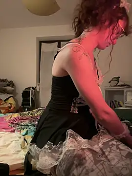  foxygirl  online show from 12-18-24, 05:00