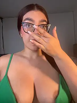 kathii95 online show from 02-21-26, 02:02