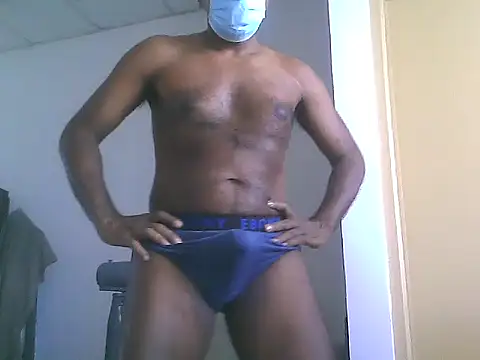 chocodk01 online show from 12-05-25, 02:43