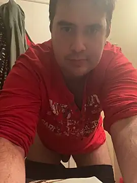 Snapshot of Bryan_Steel17 chatting on 02-12-25, 11:30 Bryan Steel17 online show from 02-12-25, 11:30