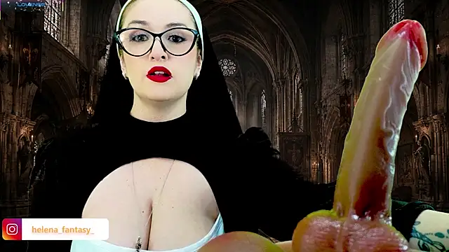 Snapshot of helenas_fantasy chatting on 05-16-26, 03:38 helenas fantasy online show from 05-16-26, 03:38