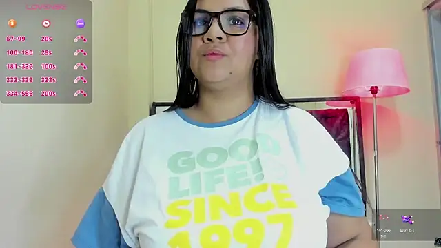 Snapshot of Gabriela_Brown chatting on 12-14-25, 04:45 Gabriela Brown online show from 12-14-25, 04:45